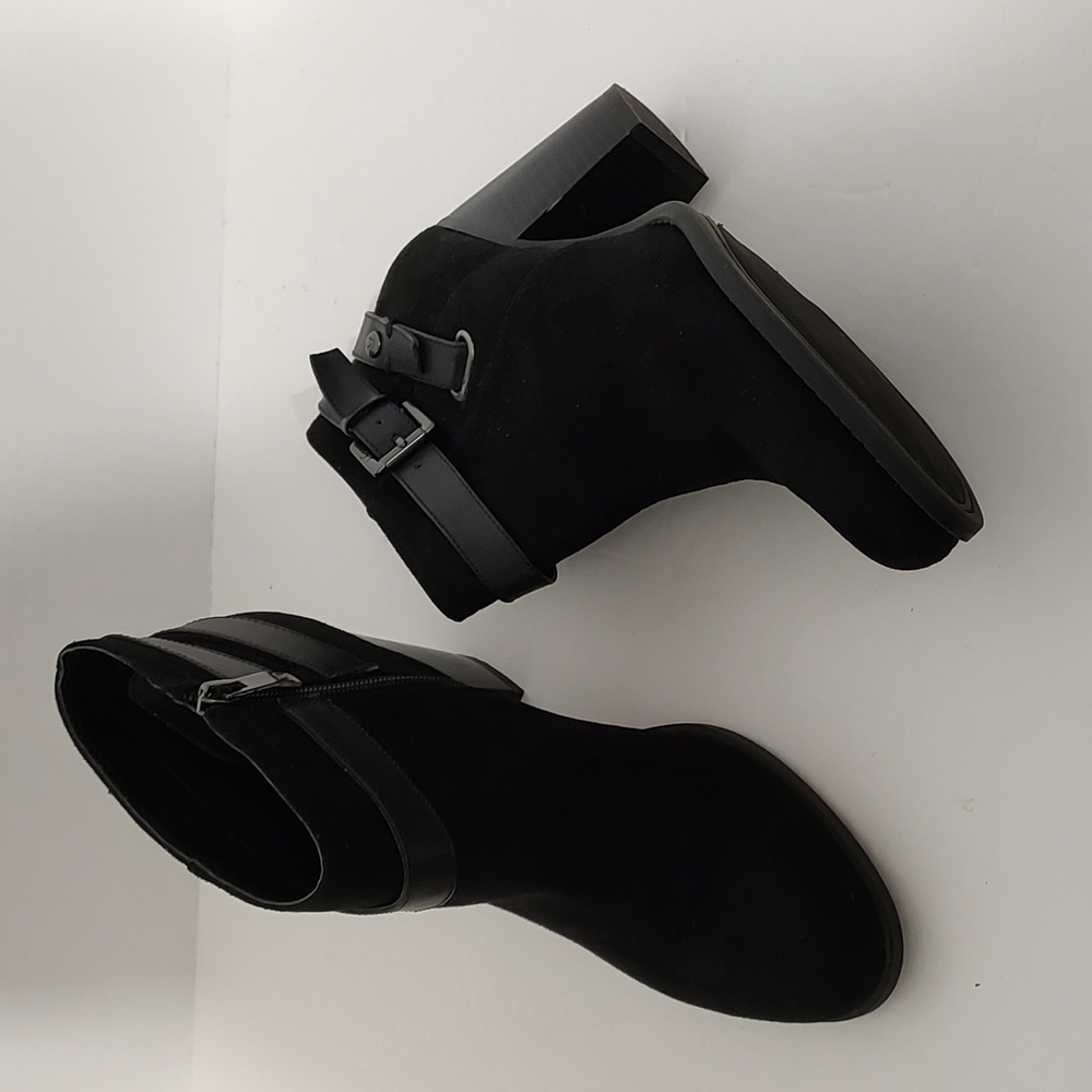 Black Liz Claiborne Ankle Boots sz 6.5
